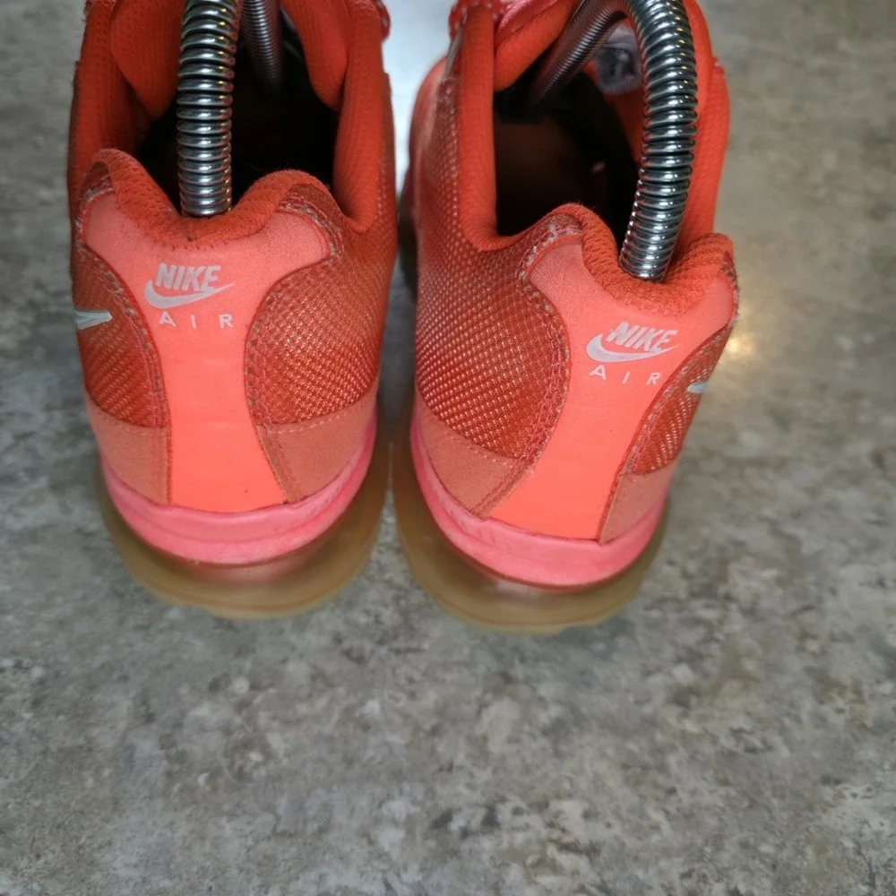 Nike Air Max 95 Dynamic Flywire Orange and Peach Women's Size 7 Shoes *Clean.
